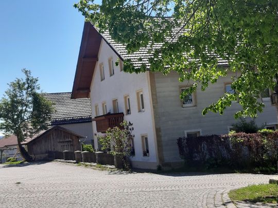 *GROßZÜGIGES GEPFLEGTES BAUERNHAUS FÜR DIE GROßFAMILIE*, bei Jandelsbrunn